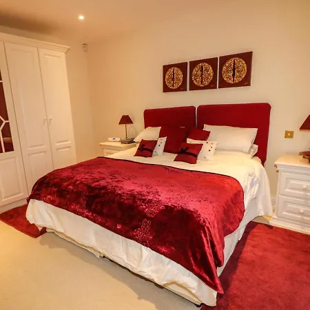 Prázdninový dům Inbear Sceine *