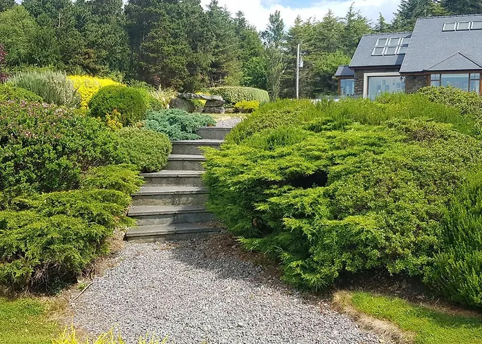 Inbear Sceine Kenmare